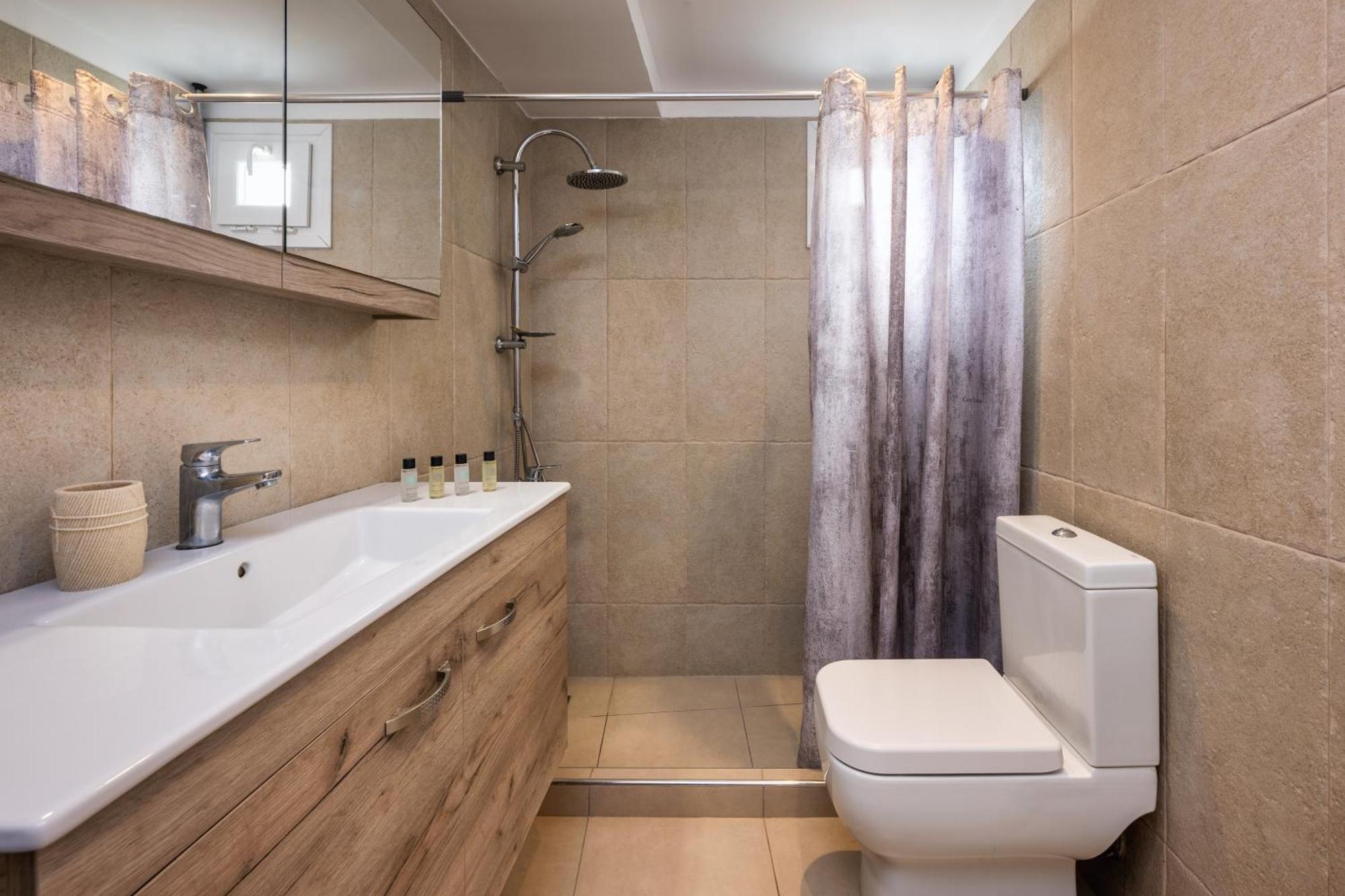 George Apartment Βόθον Εξωτερικό φωτογραφία